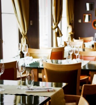 Restaurace